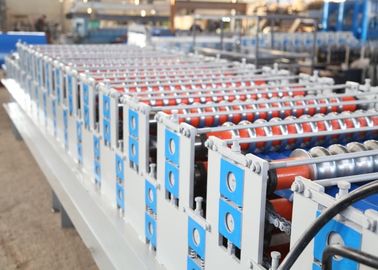 Avrupa Stili Tavan Panel Rulo Şekillendirme Makinesi, Kısmi Ark Renkli Çelik Çatı Kiremiti Downpipe Sırlı Seramik Tedarikçi